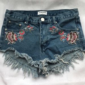 Glamorous embroidered denim high rise short